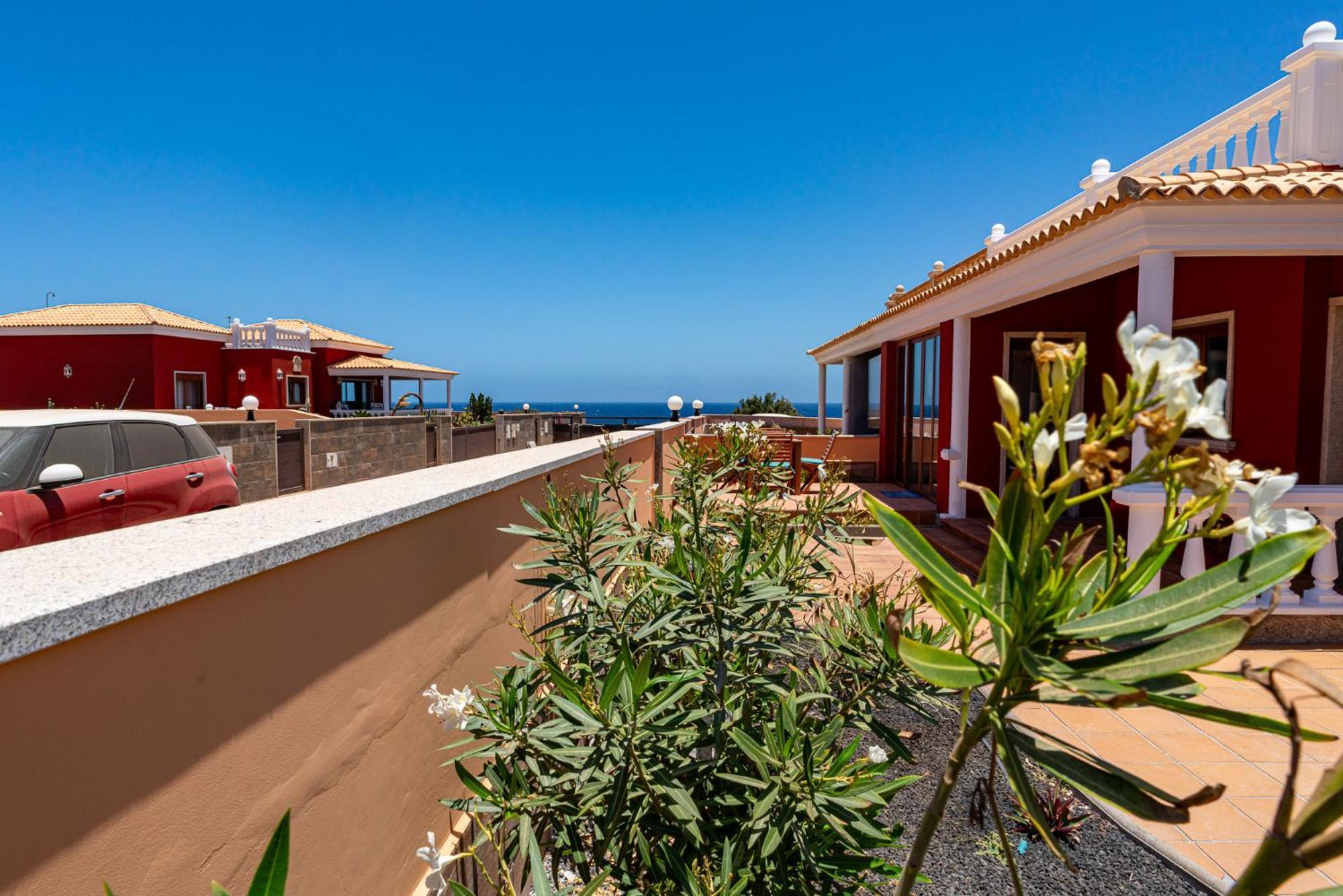 Villa Oceana - Cliffside Retreat كوستا دي أنتيجوا المظهر الخارجي الصورة
