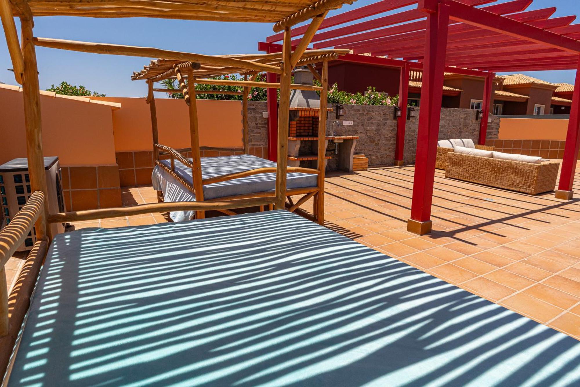 Villa Oceana - Cliffside Retreat كوستا دي أنتيجوا المظهر الخارجي الصورة