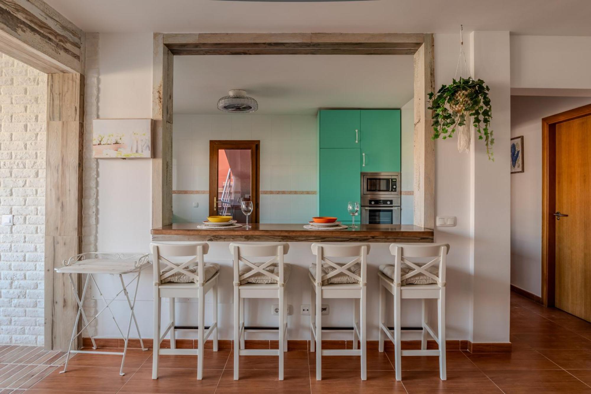 Villa Oceana - Cliffside Retreat كوستا دي أنتيجوا المظهر الخارجي الصورة